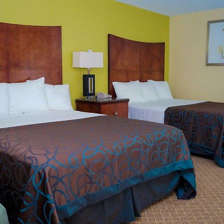 Sullivan Trail Inn & Suites Pocono Lake Exterior foto