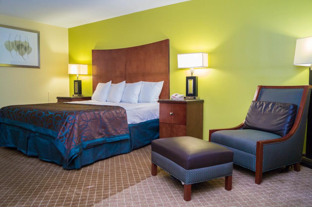 Sullivan Trail Inn & Suites Pocono Lake Exterior foto
